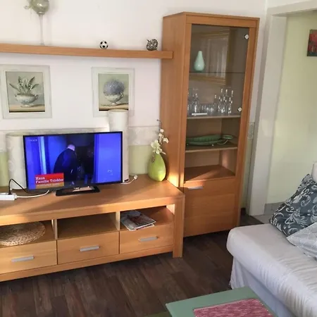 Haus Strandlaeufer 1 Apartman *